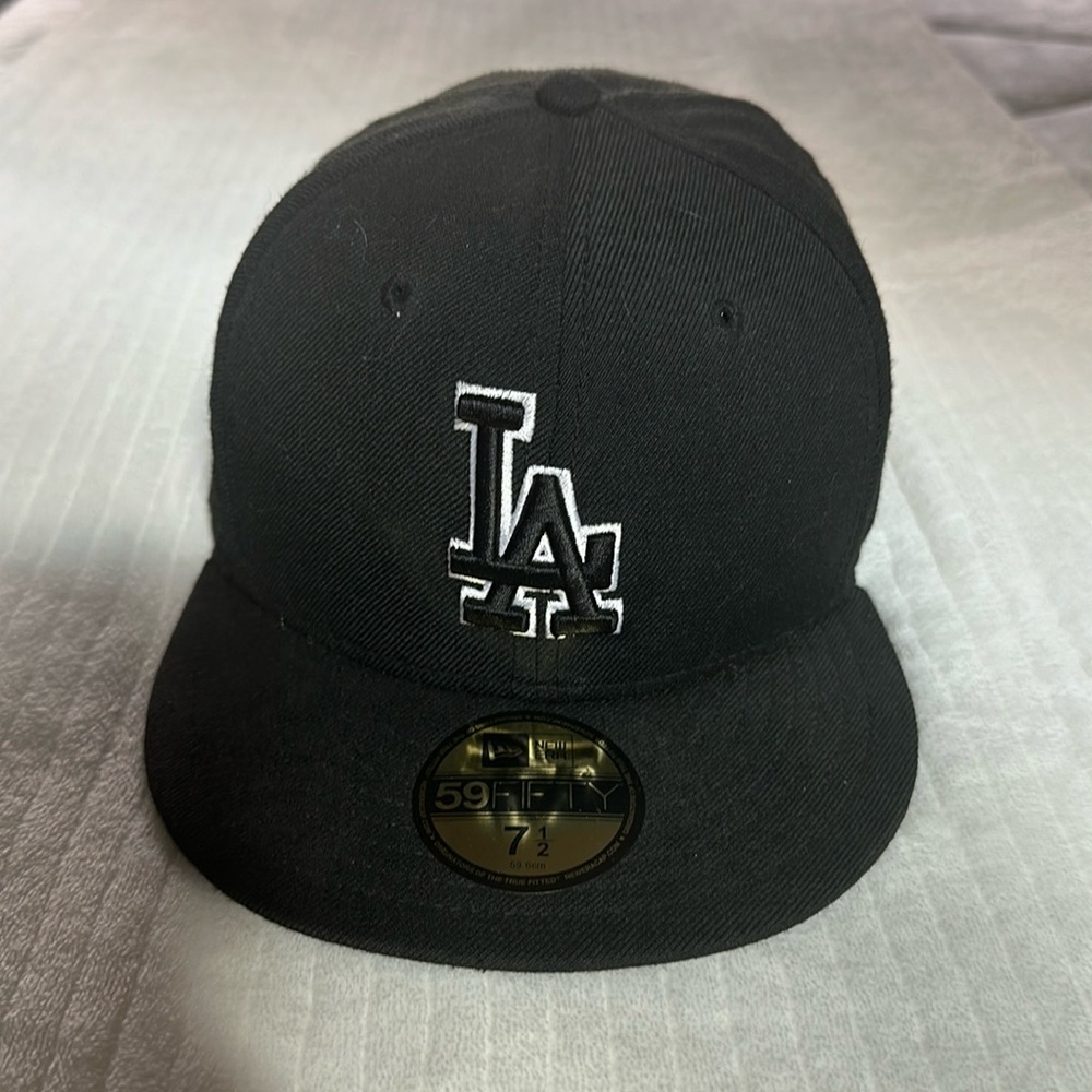 59/FIFTY LA Dodgers Cap Fantastic condition/worn once/Cap sticker still on it.